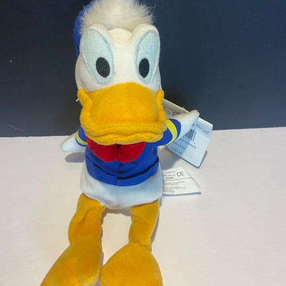 Disney Mickey, Donald and Goofy Beanie 8" Plush - Picture 8 of 9